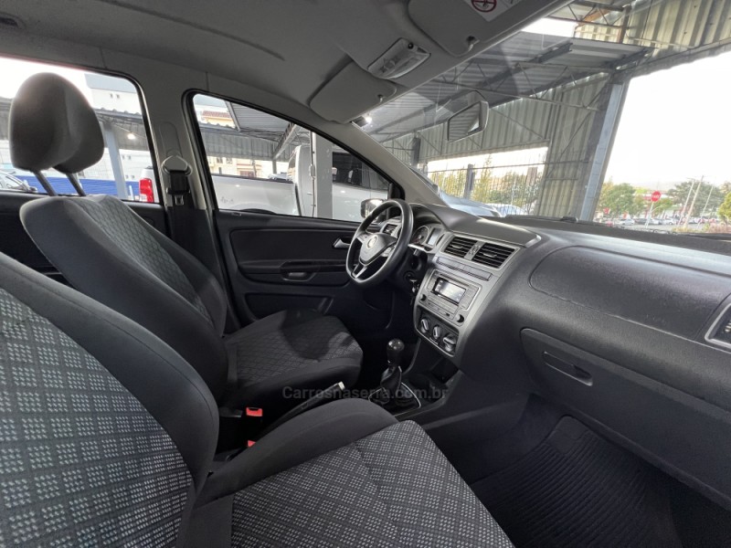 FOX 1.6 MSI TRENDLINE 8V FLEX 4P MANUAL - 2017 - BOM PRINCíPIO