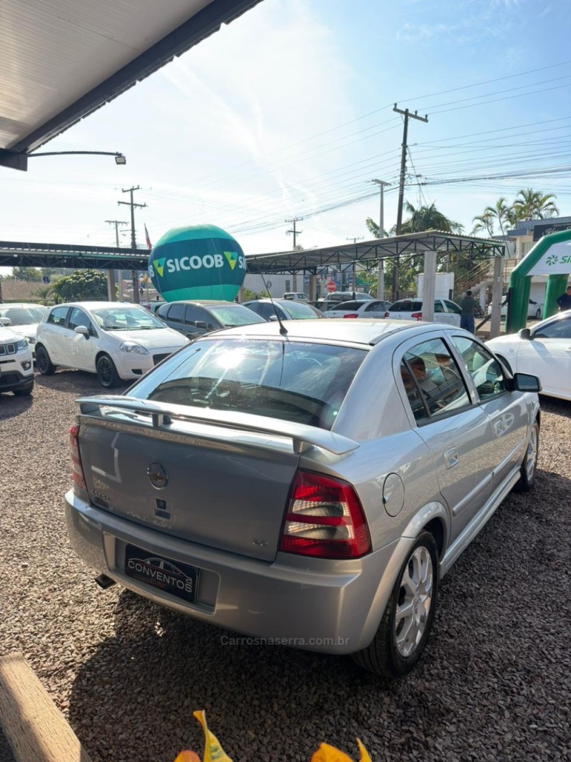 ASTRA 2.0 MPFI ADVANTAGE 8V FLEX 4P MANUAL - 2011 - LAJEADO