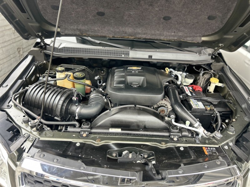 S10 2.8 LT 4X4 CD 16V TURBO DIESEL 4P AUTOMÁTICO - 2014 - CAXIAS DO SUL