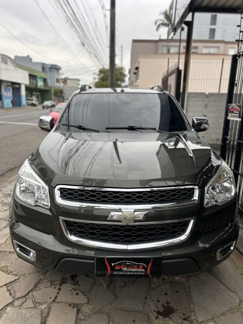 S10 2.8 LT 4X4 CD 16V TURBO DIESEL 4P AUTOMÁTICO - 2014 - CAXIAS DO SUL