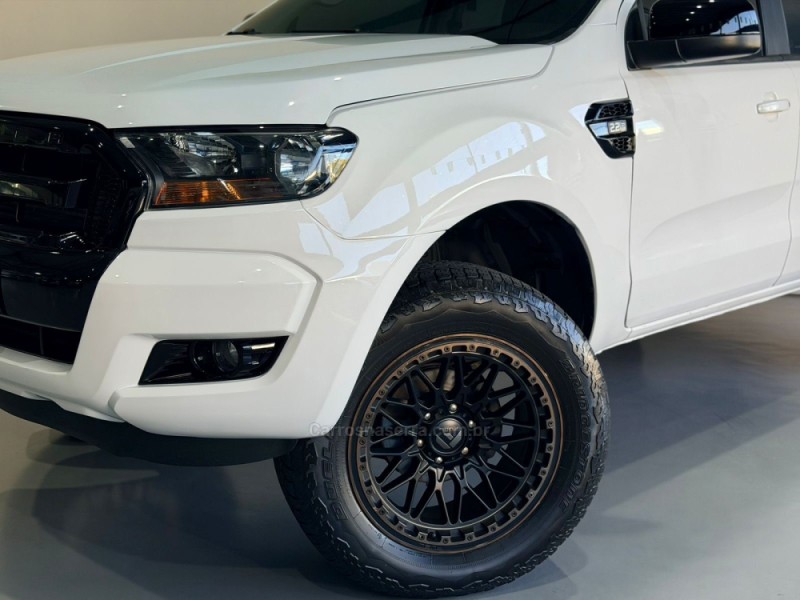 RANGER 2.2 XLS 4X4 CD 16V DIESEL 4P MANUAL - 2019 - NOVO HAMBURGO