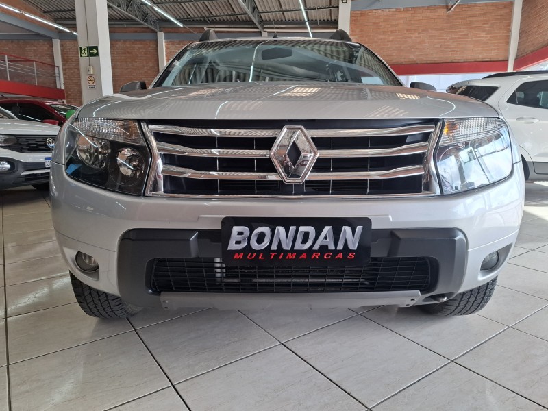 DUSTER 2.0 TECH ROAD 4X2 16V FLEX 4P MANUAL - 2015 - FARROUPILHA