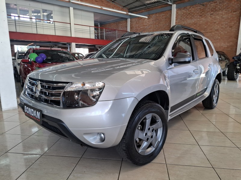 duster 2.0 tech road 4x2 16v flex 4p manual 2015 farroupilha