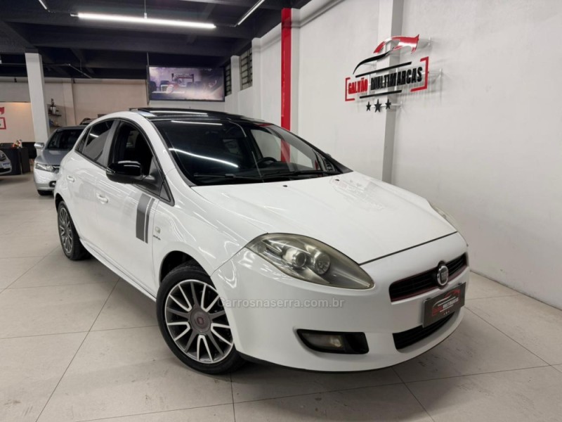 bravo 1.8 sporting 16v flex 4p automatizado 2014 caxias do sul