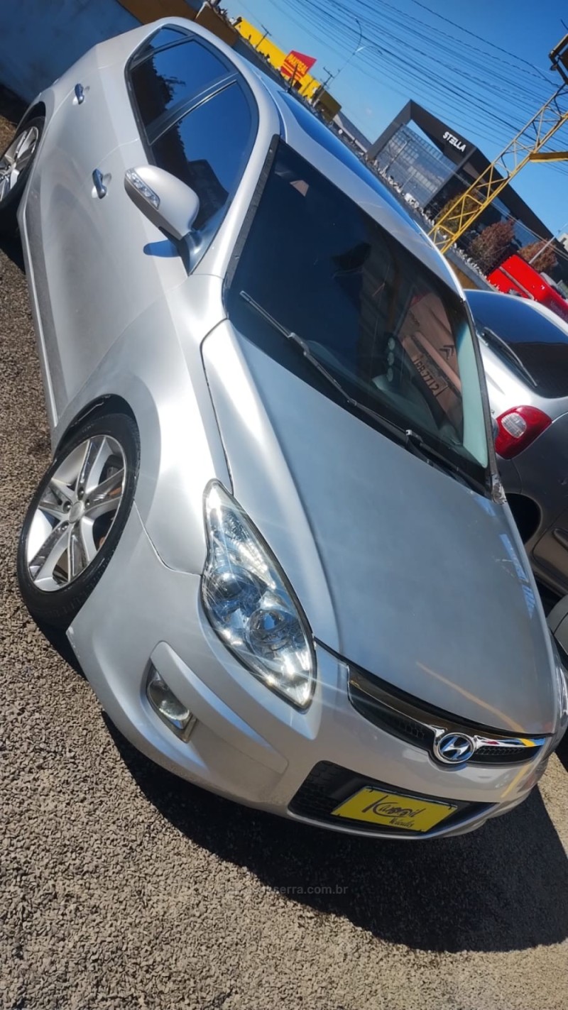 i30 2.0 mpfi gls 16v gasolina 4p automatico 2011 sapiranga