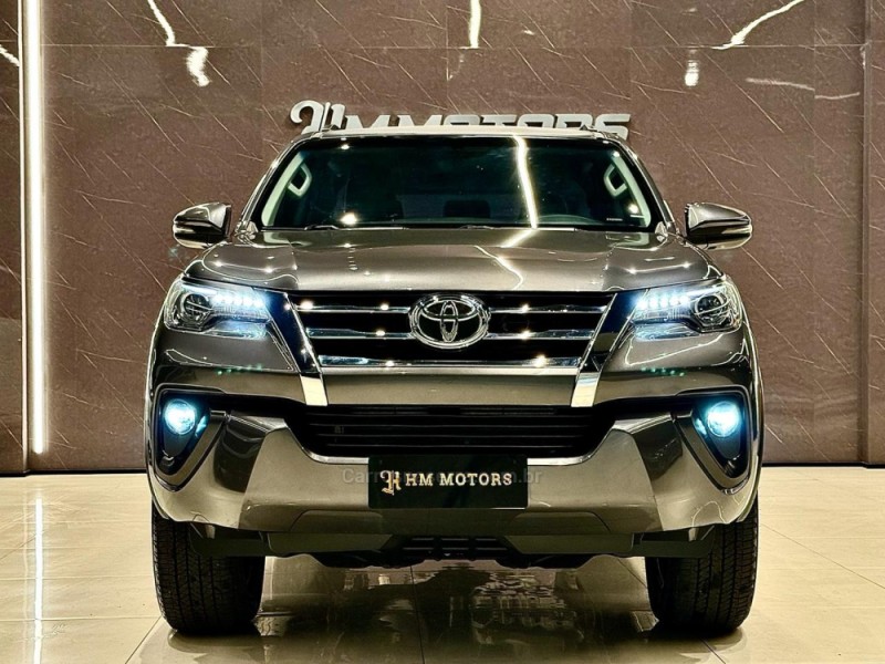 HILUX SW4 2.8 SRX 4X4 16V TURBO INTERCOOLER DIESEL 4P AUTOMÁTICO - 2019 - CAXIAS DO SUL