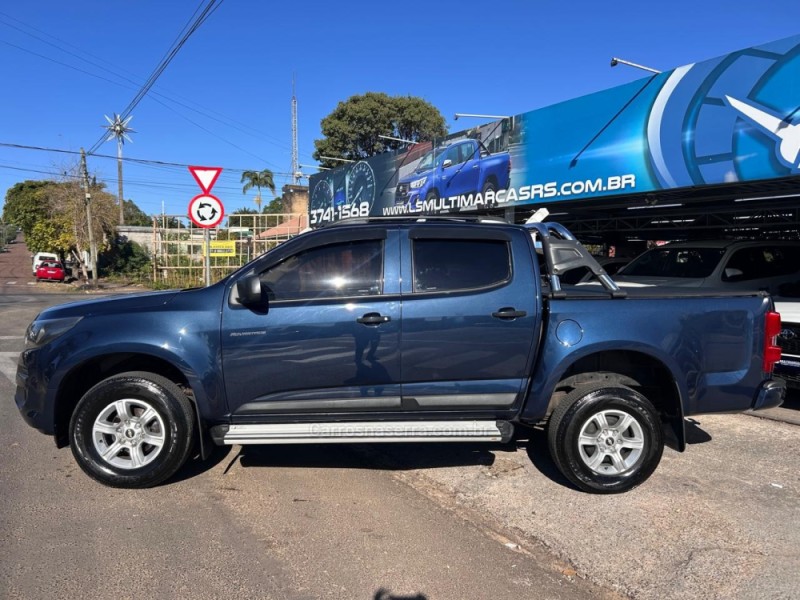 S10 2.5 ADVANTAGE 4X2 CD FLEX 4P MANUAL - 2017 - VENâNCIO AIRES