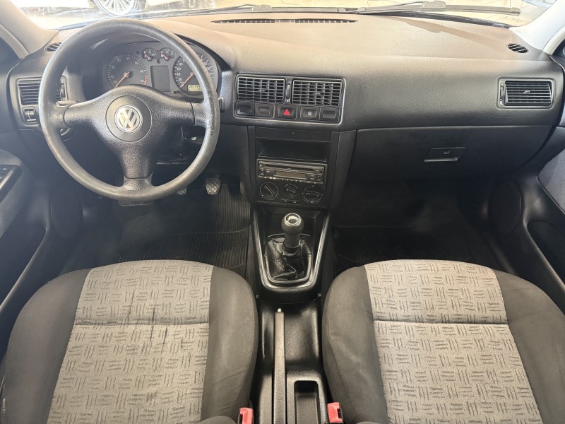 GOLF 1.6 MI PLUS 8V GASOLINA 4P MANUAL - 2004 - FARROUPILHA