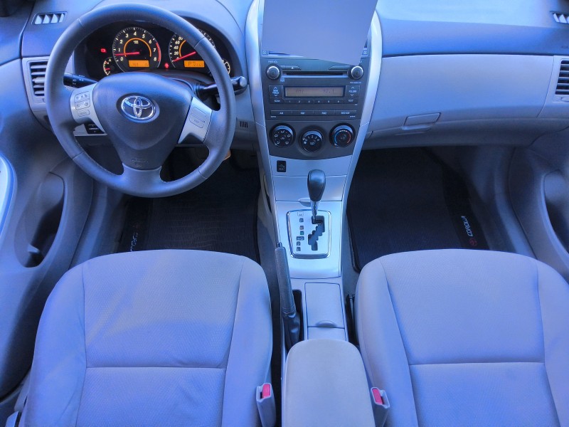 COROLLA 1.8 GLI 16V FLEX 4P AUTOMÁTICO - 2014 - SãO SEBASTIãO DO CAí