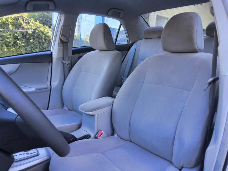 COROLLA 1.8 GLI 16V FLEX 4P AUTOMÁTICO - 2014 - SãO SEBASTIãO DO CAí