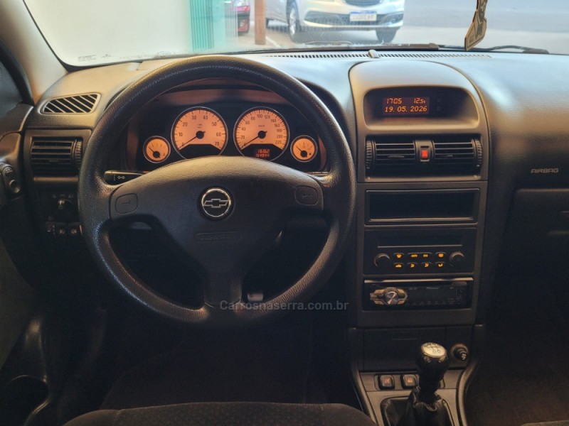 ASTRA 2.0 MPFI ADVANTAGE 8V FLEX 4P MANUAL - 2010 - CANELA