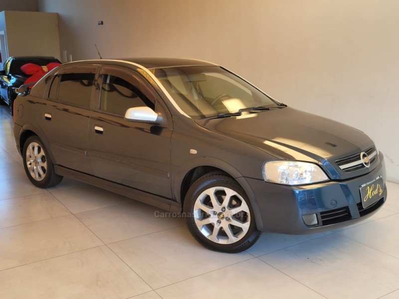 ASTRA 2.0 MPFI ADVANTAGE 8V FLEX 4P MANUAL - 2010 - CANELA