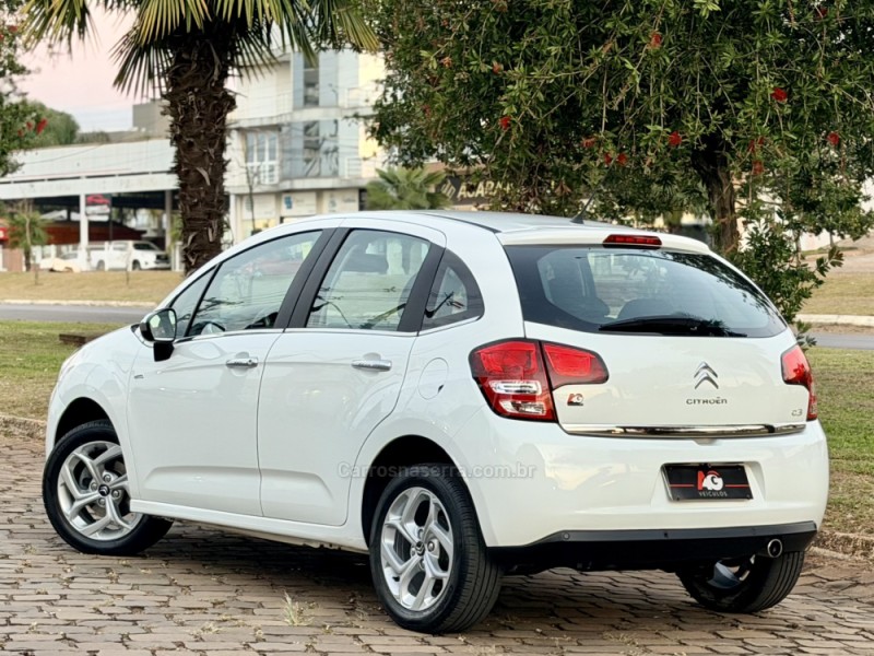 C3 1.6 EXCLUSIVE 16V FLEX 4P AUTOMÁTICO - 2015 - CASCA