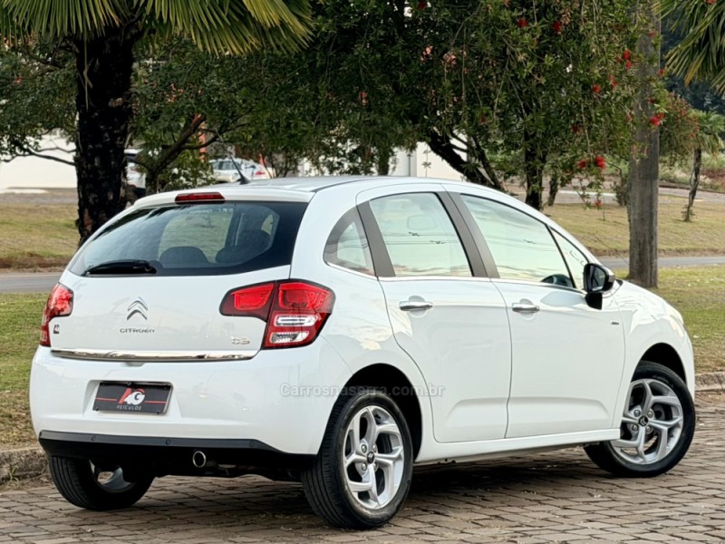 C3 1.6 EXCLUSIVE 16V FLEX 4P AUTOMÁTICO - 2015 - CASCA