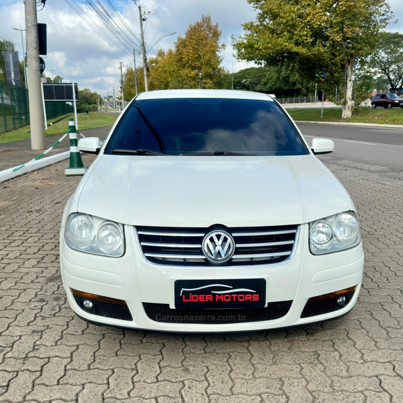 BORA 2.0 MI 8V GASOLINA 4P AUTOMÁTICO - 2008 - ESTâNCIA VELHA