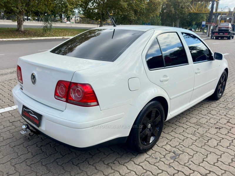 BORA 2.0 MI 8V GASOLINA 4P AUTOMÁTICO - 2008 - ESTâNCIA VELHA