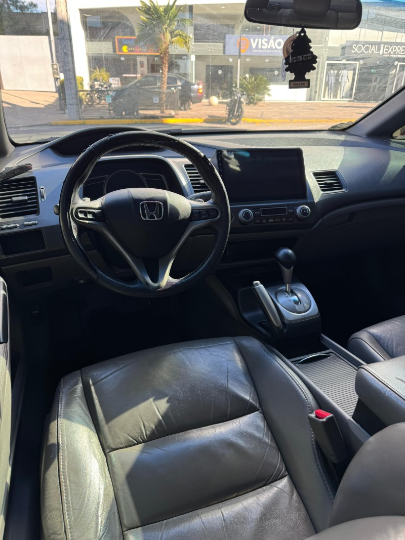 CIVIC 1.8 LXL 16V FLEX 4P AUTOMÁTICO - 2011 - CAXIAS DO SUL
