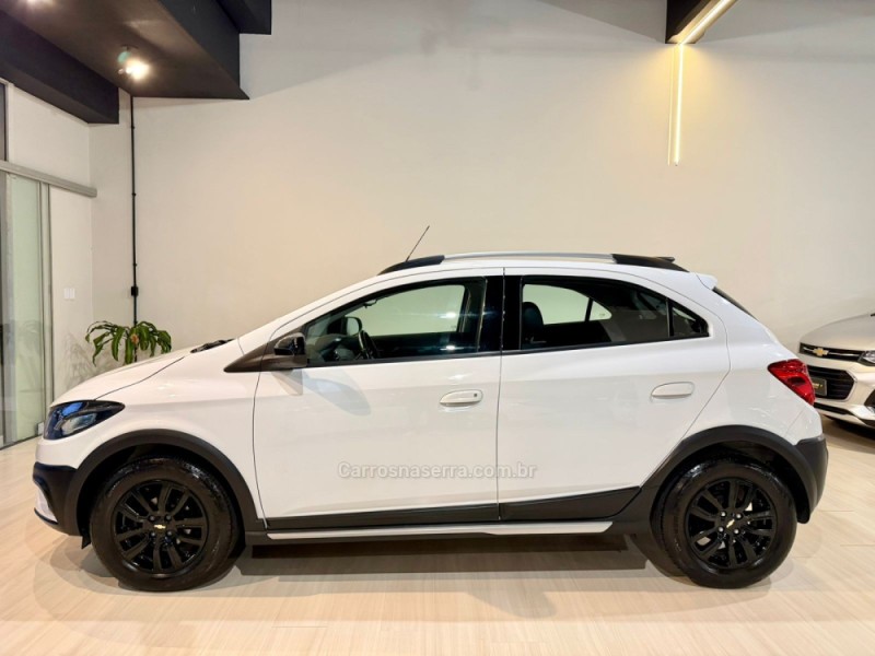 ONIX 1.4 MPFI ACTIV 8V FLEX 4P AUTOMÁTICO - 2019 - BENTO GONçALVES