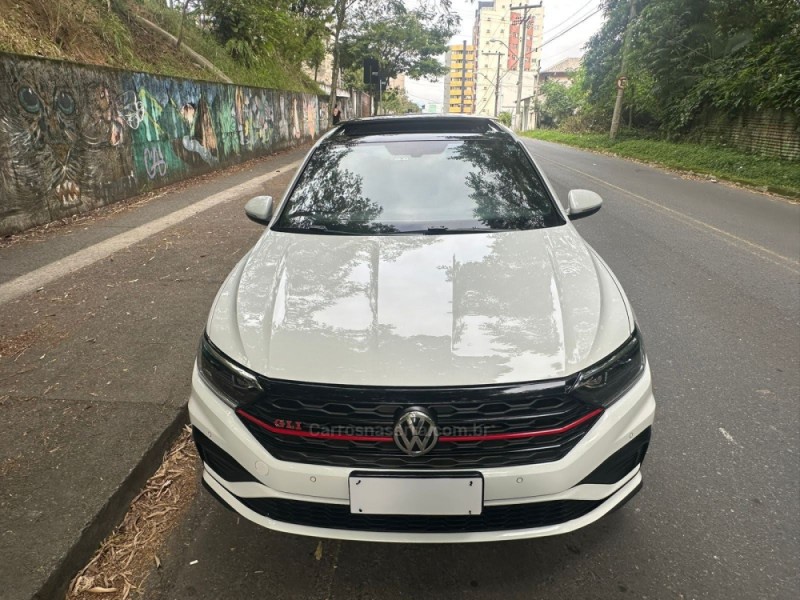 JETTA 2.0 16V TSI GLI 350 GASOLINA 4P AUTOMÁTICO - 2021 - TAPEJARA