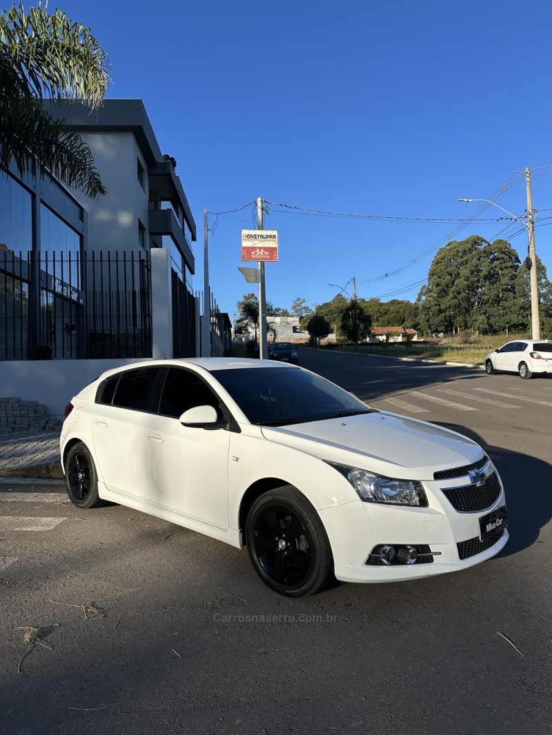 CRUZE 1.8 LT SPORT6 16V FLEX 4P AUTOMÁTICO - 2013 - SãO MARCOS