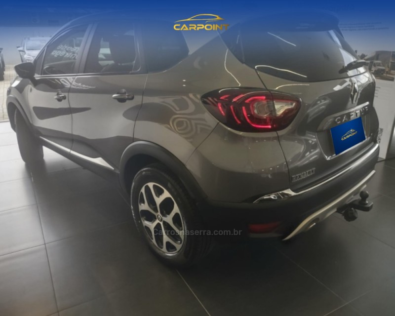 CAPTUR 1.6 16V FLEX INTENSE AUTOMÁTICO - 2022 - CAXIAS DO SUL