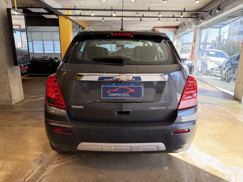 TRACKER 1.8 MPFI LTZ 4X2 16V FLEX 4P AUTOMÁTICO - 2014 - BENTO GONçALVES