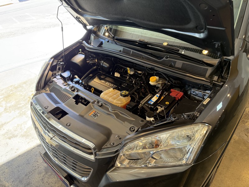 TRACKER 1.8 MPFI LTZ 4X2 16V FLEX 4P AUTOMÁTICO - 2014 - BENTO GONçALVES