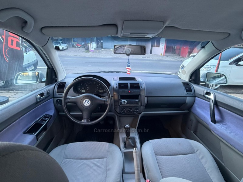 POLO 1.6 MI 8V GASOLINA 4P MANUAL - 2003 - CAXIAS DO SUL