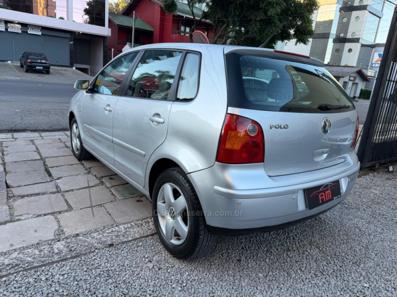 POLO 1.6 MI 8V GASOLINA 4P MANUAL - 2003 - CAXIAS DO SUL