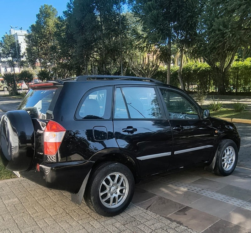 TIGGO 2.0 16V GASOLINA 4P MANUAL - 2010 - FARROUPILHA