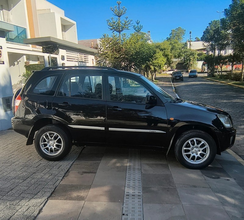 TIGGO 2.0 16V GASOLINA 4P MANUAL - 2010 - FARROUPILHA