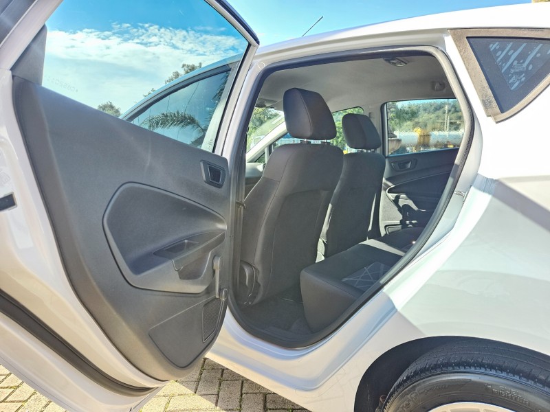 FIESTA 1.5 S HATCH 16V FLEX 4P MANUAL - 2016 - BOM PRINCíPIO