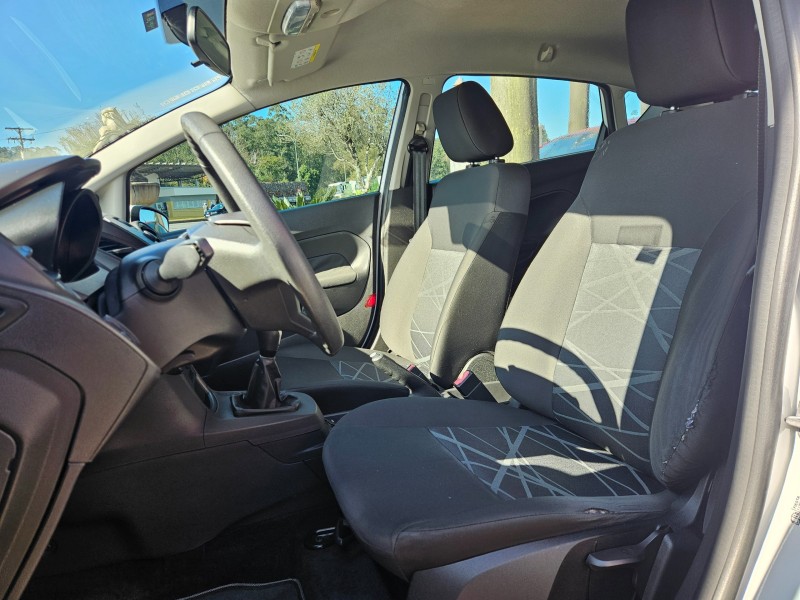 FIESTA 1.5 S HATCH 16V FLEX 4P MANUAL - 2016 - BOM PRINCíPIO