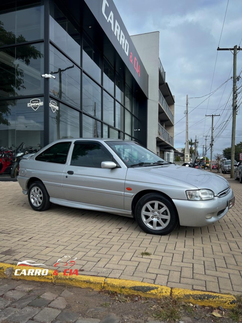 ESCORT 1.8 MPI RS 16V GASOLINA 2P MANUAL - 1998 - SANTA CRUZ DO SUL