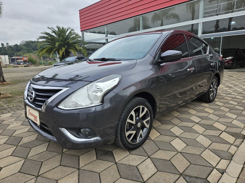 VERSA 1.6 16V FLEX UNIQUE 4P MANUAL - 2016 - BOM PRINCíPIO