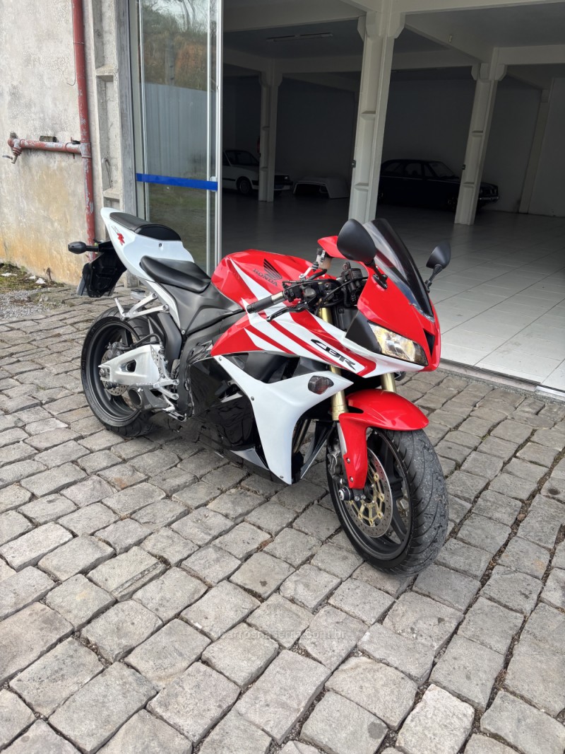 CBR 600RR ABS - 2012 - SãO MARCOS