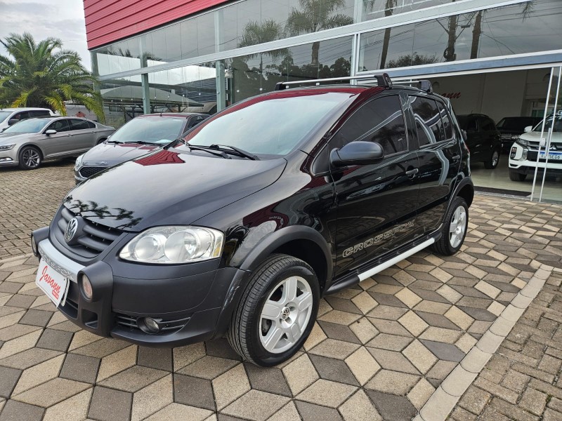 CROSSFOX 1.6 MI FLEX 8V 4P MANUAL - 2008 - BOM PRINCíPIO