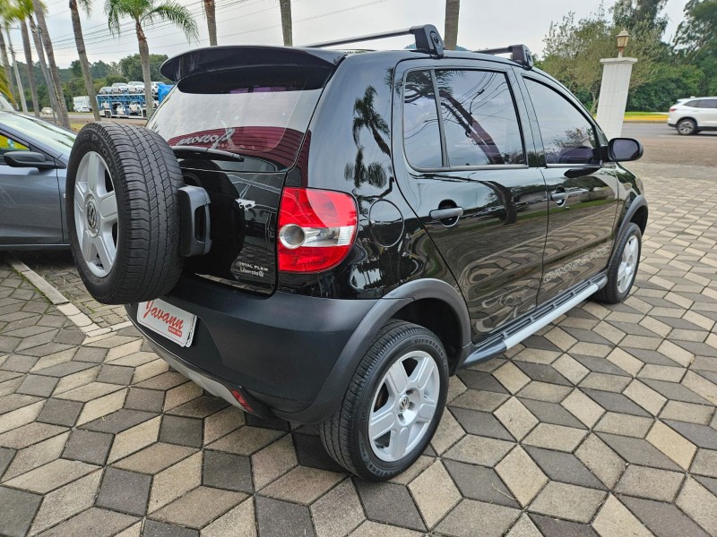 CROSSFOX 1.6 MI FLEX 8V 4P MANUAL - 2008 - BOM PRINCíPIO