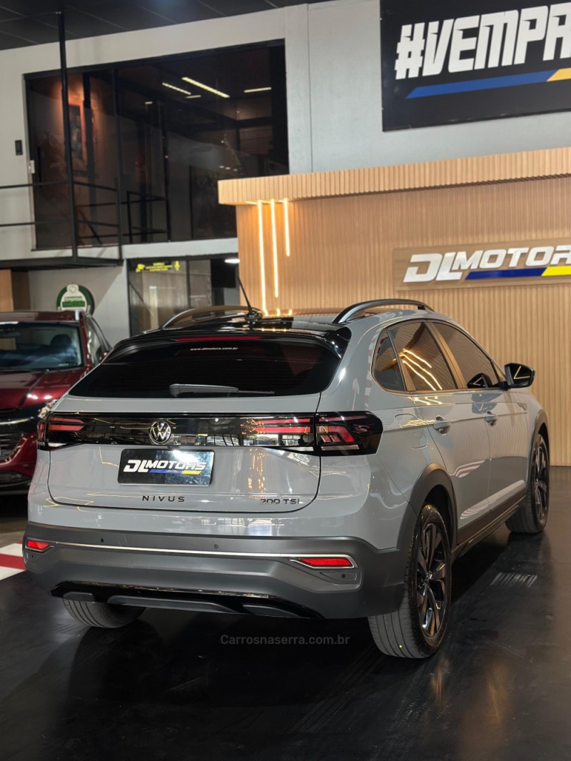 NIVUS 1.0 200 TSI HIGHLINE LAUNCHING EDITION TOTAL FLEX 4P AUTOMÁTICO - 2023 - LAJEADO