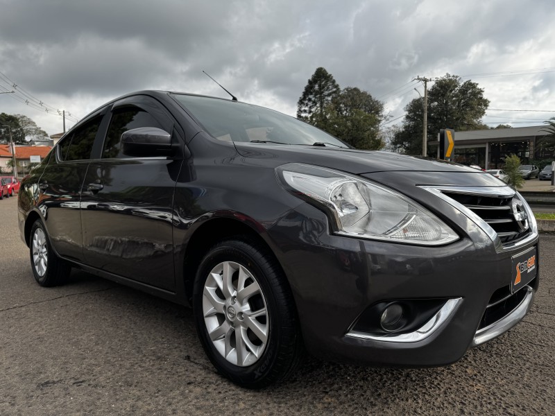VERSA 1.6 16V FLEX SV 4P XTRONIC - 2018 - DOIS IRMãOS