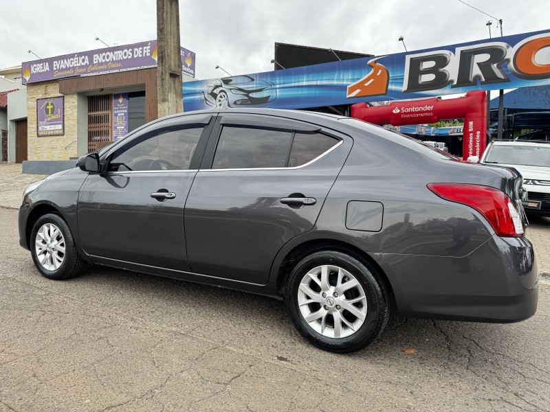 VERSA 1.6 16V FLEX SV 4P XTRONIC - 2018 - DOIS IRMãOS