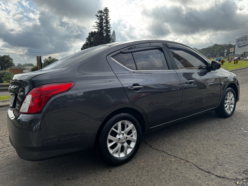 VERSA 1.6 16V FLEX SV 4P XTRONIC - 2018 - DOIS IRMãOS