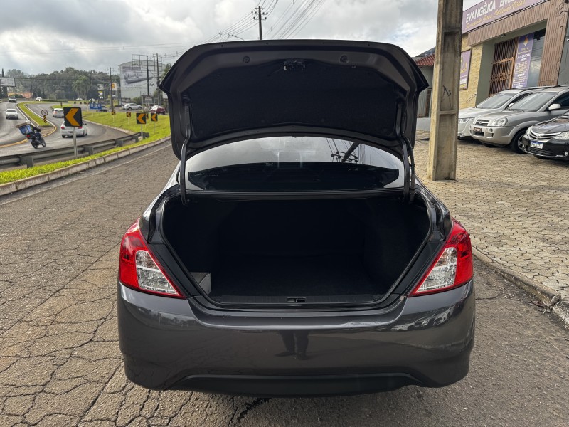 VERSA 1.6 16V FLEX SV 4P XTRONIC - 2018 - DOIS IRMãOS
