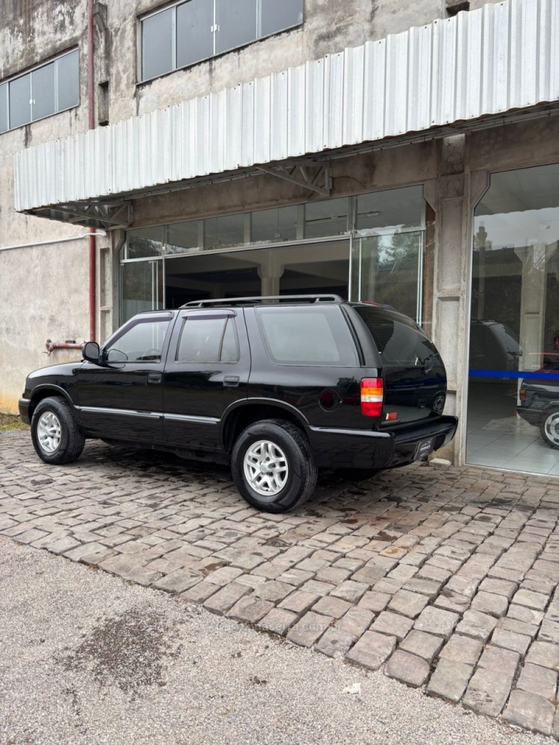 BLAZER 2.5 DLX 4X4 8V TURBO DIESEL 4P MANUAL - 1999 - SãO MARCOS
