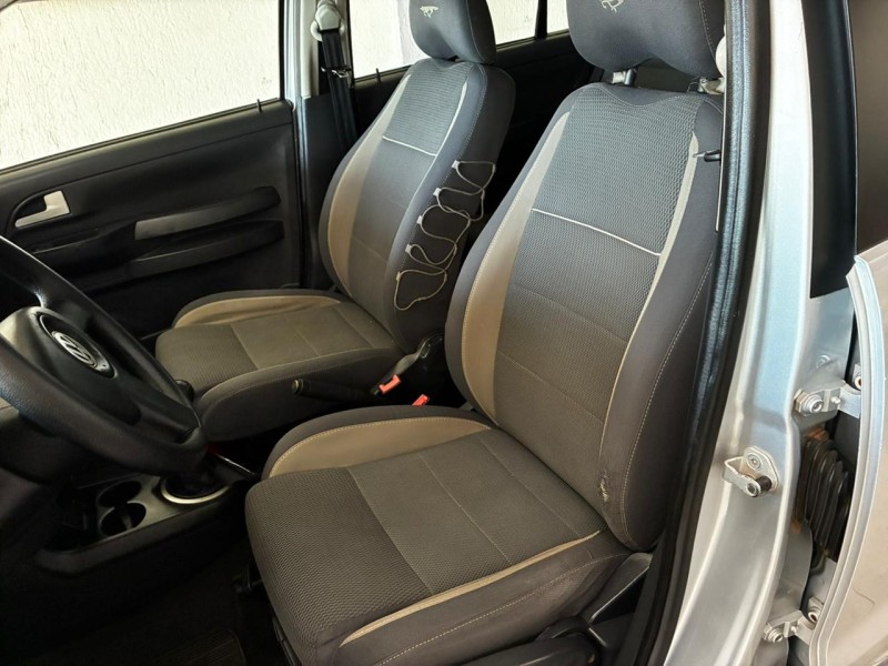 CROSSFOX 1.6 MI FLEX 8V 4P MANUAL - 2007 - BOM PRINCíPIO