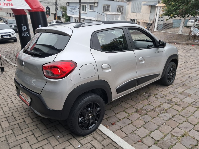 KWID 1.0 12V OUTSIDER FLEX 4P MANUAL - 2022 - CAXIAS DO SUL