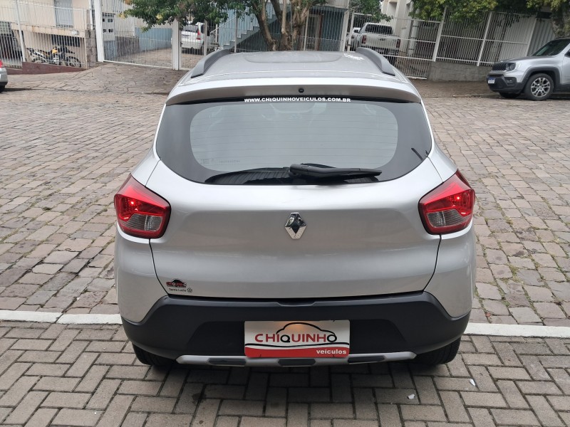 KWID 1.0 12V OUTSIDER FLEX 4P MANUAL - 2022 - CAXIAS DO SUL