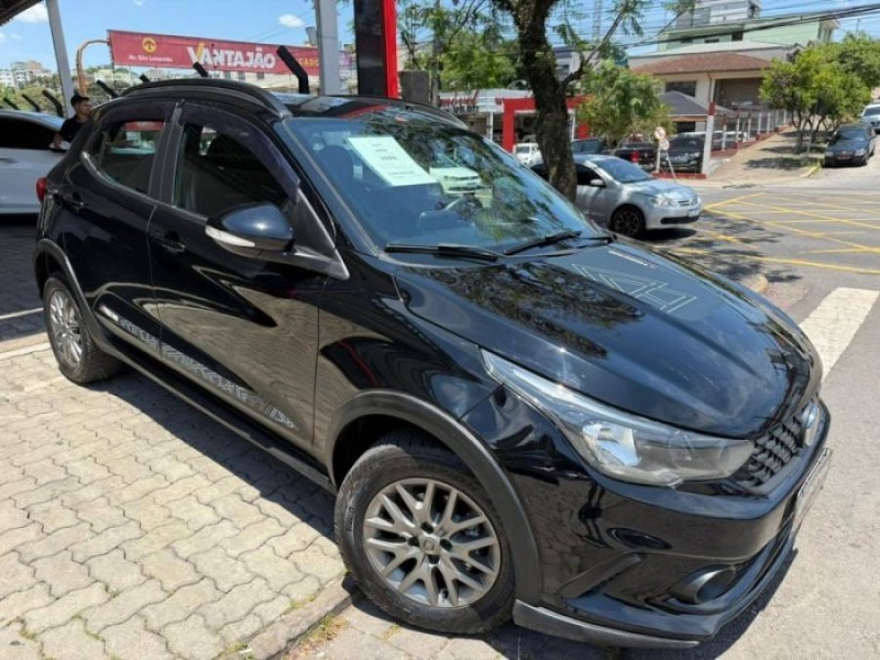 ARGO 1.3 8V TREKKING FLEX 4P MANUAL