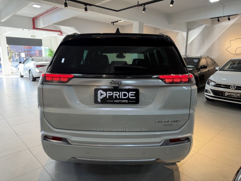 COMMANDER 1.3 OVERLAND T270 16V 4X2 TURBO FLEX 4P AUTOMÁTICO - 2023 - CAXIAS DO SUL