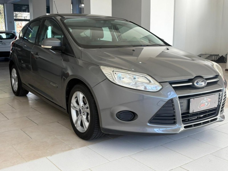 FOCUS 1.6 SE HATCH 16V FLEX 4P AUTOMÁTICO - 2014 - BENTO GONçALVES